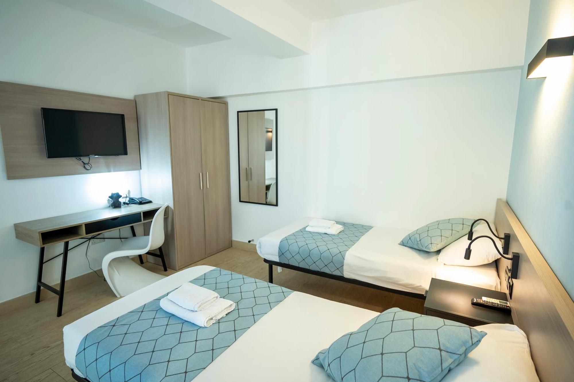 Hotel Day's And